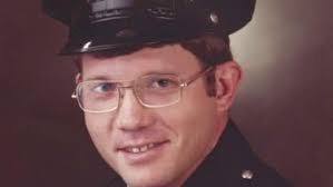 Mark Worthy's Instagram, Twitter & Facebook