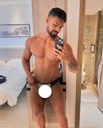 Photo posted by Arnab Swarnakar (@arnab_swarnakar_)