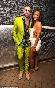 Travis kelce and kayla nicole credit: Nfl Star Travis Kelce Denies Cheating On Fitness Influencer Kayla Nicole As He Confirms Split Readsector