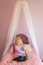 Diy bed canopy | cheap & easy tumblr aesthetic. Easy Diy Princess Canopy Creative Ramblings