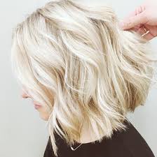 Voir plus d'idées sur le thème coupe de cheveux, cheveux, coiffure. 1001 Idees Inspirantes Pour Adopter Le Carre Blond