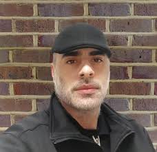 محمود قازان‎ updated his cover photo.