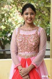 Nikhila vimal, kidaari, vetrivel, actress pictures, hd images, cute photos, latest stills, 2016 wallpaper, new look images, movies photos, heroin images. Lavanya At Undiporaadhey Movie Press Meet 21
