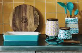 bright ideas for colourful kitchens