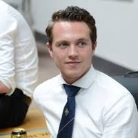 200+ perfiles de «Paulich»