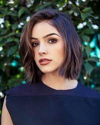 So here we have gathered together 15 popular brunette bob hairstyles for you, in order to ensure you with some more and inventive variants to think over. Twenty Best Have To Consider Brunette Bob Haircuts Frisuren Haarstyle Short Hair Styles Hair Styles Brunette Bob Haircut
