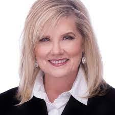 Linda Proby's Instagram, Twitter & Facebook