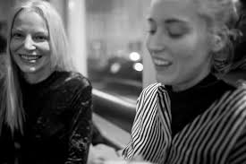 Irgendwas mit Frauen“