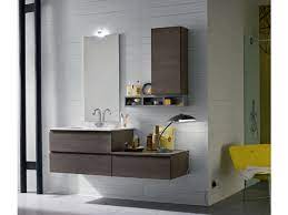 Il modello mobile da bagno update up022 di compab in laminato appartiene alla vasta serie di arredi per la stanza da bagno dell'azienda, sempre di charme. Bagno Compab Linea B Go Modello Bg27