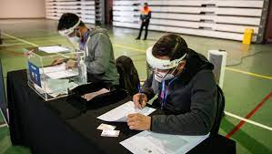 Los colegios cierran a las 20:00 horas de la tarde. Hasta Que Hora Se Puede Votar En Las Elecciones Del Barca 2021