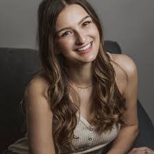 So excited to have @kjandycehughes as the co-director of our Jazz Club  teams! Kjandyce has been dancing since she was 2 years old. She trained  extensively in jazz, ballet, contemporary, tap, and