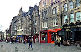 Scotland) är en självstyrande riksdel (constituent country) inom storbritannien. Vad Man Ska Gora Och Se I Edinburgh Skottlands Huvudstad Guide 2021