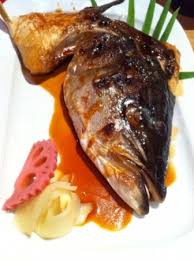 Sajikan ikan salmon dengan kentang goreng dan potongan wortel rebus, tambahkan juga sayuran lain sesuai selera. Grilled Salmon Head Picture Of Honmono Sushi Japanese Restaurant Bangkok Tripadvisor