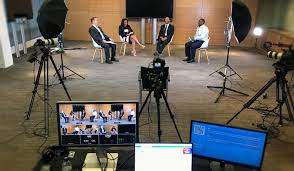 Streaming to facebook live via livestream studio. David Baird Photographer Live Streaming