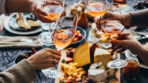 Get ready because dinner parties will never be the same after you watch this. Tips For Hosting The Perfect Dinner Party