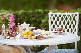 3 place plates in the center of each place setting. Fun And Fancy Ideas For A Children S Tea Party