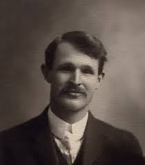 Ralph Switzer's Instagram, Twitter & Facebook