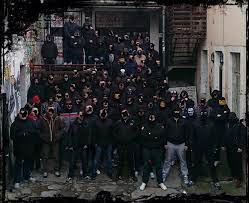 Die fans von dynamo dresden fühlen sich schon lange zu hart sanktioniert. Dynamo Dresden Ultras Osten Sgd Sarajevo Hooligans Facebook