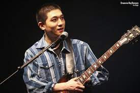 Pin By Ddl On Day6 Day6 Guitarist Vocalist