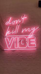 Find over 100+ of the best free pink aesthetic images. Pinterest Caitmillerr Inspirerende Uitspraken Neon Bord Fotowand Collage