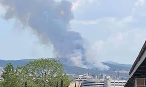 Ποια καταστήματα θα είναι ανοιχτά αύριο κυριακή. Dublkt3t47fhmm