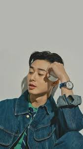 He is best known for his roles in the television dramas kill me, heal me (2015), she was pretty (2015), hwarang: Pin By Melanie Stone On De Park Seo Jun Joon Park Park Seo Joon Instagram