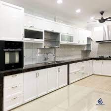 Alloy Kitchen Aluminium Woodgrain Series Kitchen Cabinet Kitchencabinetsaluminium Aluminum Kitchen Cabinets Aluminium Kitchen Kitchen Cabinet Interior