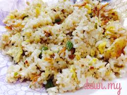 /ˌnɑːsi ɡɒˈrɛŋ/) refers to fried rice in both the indonesian and malay languages. Resepi Nasi Goreng Kampung Cara Mak Mak Fancy Daisy