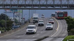 10 mayo 2021 , 4:40 pm. Toque De Queda Hoy 24 De Enero Horarios Y Excepciones En Bogota Medellin Cali Bucaramanga Manizales As Colombia