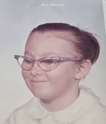 Ideas please, what can I do to my girl to make her stand up more? she seems  very droopy!