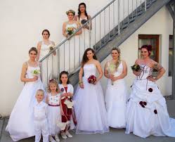 Die besten hochzeitsdienstleister, ihre persönliche hochzeitshomepage, eine große auswahl an hochzeitsgeschenken und tolle artikel zu den neuesten hochzeitstrends: Kostumverleih Westermayer