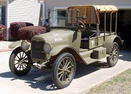 Pin By Howard Dennis On Dad S Cars Antique Cars Vintage Military Classic Cars