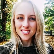 Kelly Dehn's Instagram, Twitter & Facebook