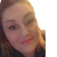 Kara Chambers's Instagram, Twitter & Facebook