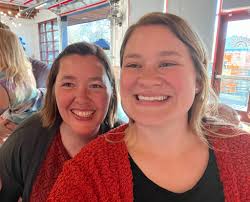 Hannah Lindell (@lind_han9)