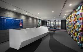 Pin By Linda Sanchez On Office Design Commercial Interior Design Office Design Retail Design