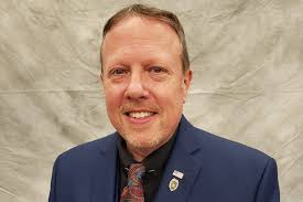 Cottage Grove City Council member Steve Dennis resigns