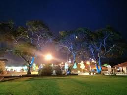 Terdapat pelbagai kemudahan untuk pengunjung seperti laluan pejalan kaki berbata, taman permainan. Dataran Penggaram Batu Pahat Photo De Dataran Penggaram Batu Pahat Tripadvisor