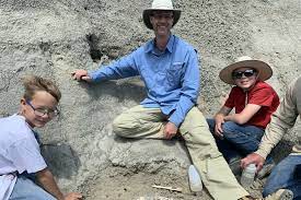 Family finds rare juvenile T. rex fossil on family hike