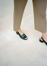 Il vous suffit d'introduire les données nécessaires pour pouvoir effectuer votre commande. Naguisa Marga Sandals Navy In 2021 Woven Sandals Small Feet Shoes Sandals