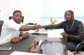Mp3 audio download 'chioma (good god)' by frank edwards. Chioma Was Peruzzi S Side Chick She S Still Fucking Him Trend Update Ng