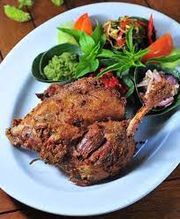 Pin Di Bebek Bakar Mama Agung