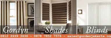 Vertical blind onna merupakan salah satu tirai yang memiliki harga cukup murah. Harga Vertical Blinds Gorden Kantor Gorden Jakarta