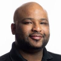 Yesenia Evans's Instagram, Twitter & Facebook