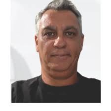 Swimming Pool Cleaning and Maintenance Manual: Mantenimiento de Piscinas y  Equipos: Junior, Nelson, JR., NELSON: 9798342055369: Amazon.com: Books