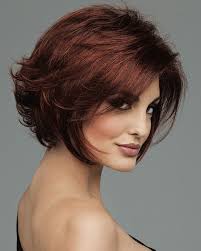 Une coupe dégradé court femme est une option idéale pour les filles qui ont envie de changer de coiffure et d'adopter un look osé. Coupe Degradee Femme 18 Propositions De Degrade Femme Court Et Long