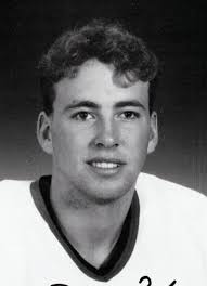 Player photos for the 1994-95 Regina Pats at hockeydb.com