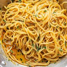 Unexpected guests are never an issue when you have plenty of recipes like this. Garlic Butter Parmesan Pasta Recipe Best Pasta Recipe Eatwell101