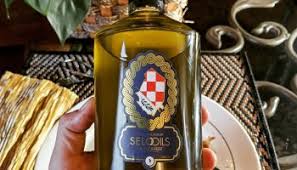 Is It Bad If Olive Oil Gets In Your Eyes Selo Living