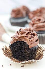 Easy Homemade Moist Chocolate Cupcake Recipe Recipe Cupcake Recipes Chocolate Homemade Chocolate Cupcakes Chocolate Cupcakes Moist